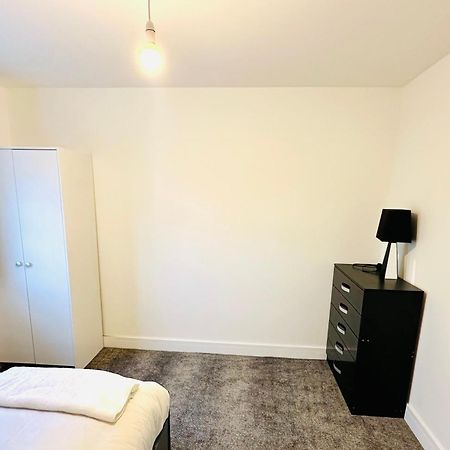 224 Newcastle Street Otel Stoke-on-Trent Dış mekan fotoğraf